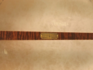 seeders-instruments-027-longneck-tubaphone-12