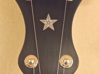 seeders-instruments-027-longneck-tubaphone-8